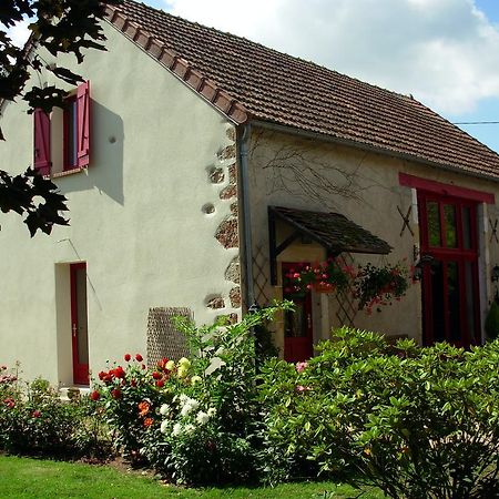 La Grange Du Bourg Bed and Breakfast Deneuille-les-Mines Εξωτερικό φωτογραφία