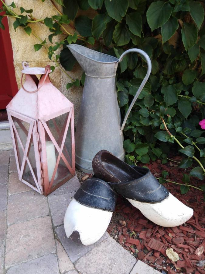 La Grange Du Bourg Bed and Breakfast Deneuille-les-Mines Εξωτερικό φωτογραφία