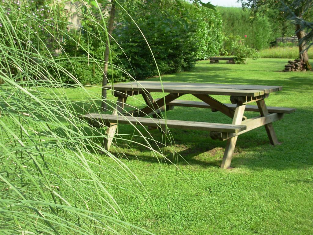 La Grange Du Bourg Bed and Breakfast Deneuille-les-Mines Εξωτερικό φωτογραφία