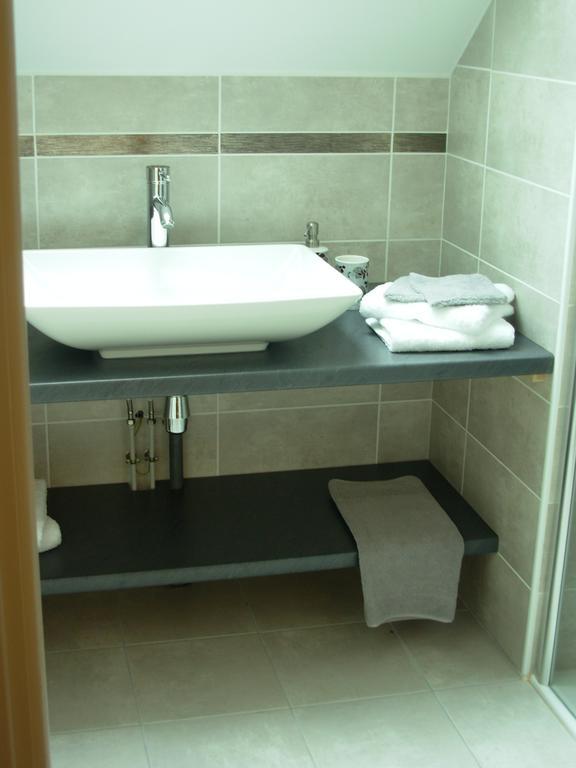 La Grange Du Bourg Bed and Breakfast Deneuille-les-Mines Εξωτερικό φωτογραφία